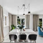 Seraphina Villa *